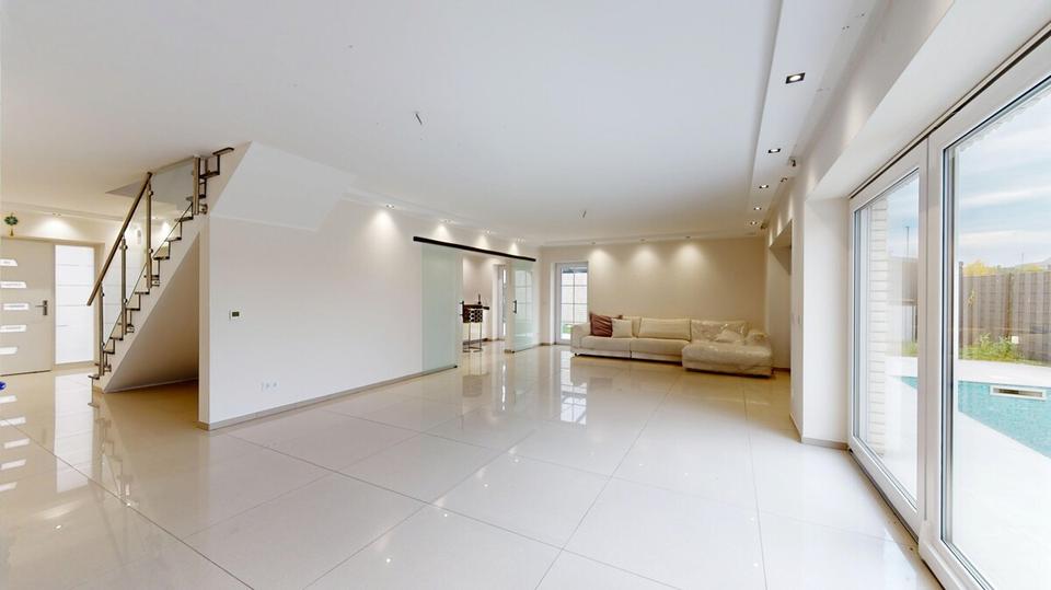 Einfamilienhaus Kerpen Buir - 5.5 Zimmer, 290 m&sup2;, 3.570&euro; | Angebot:25472480