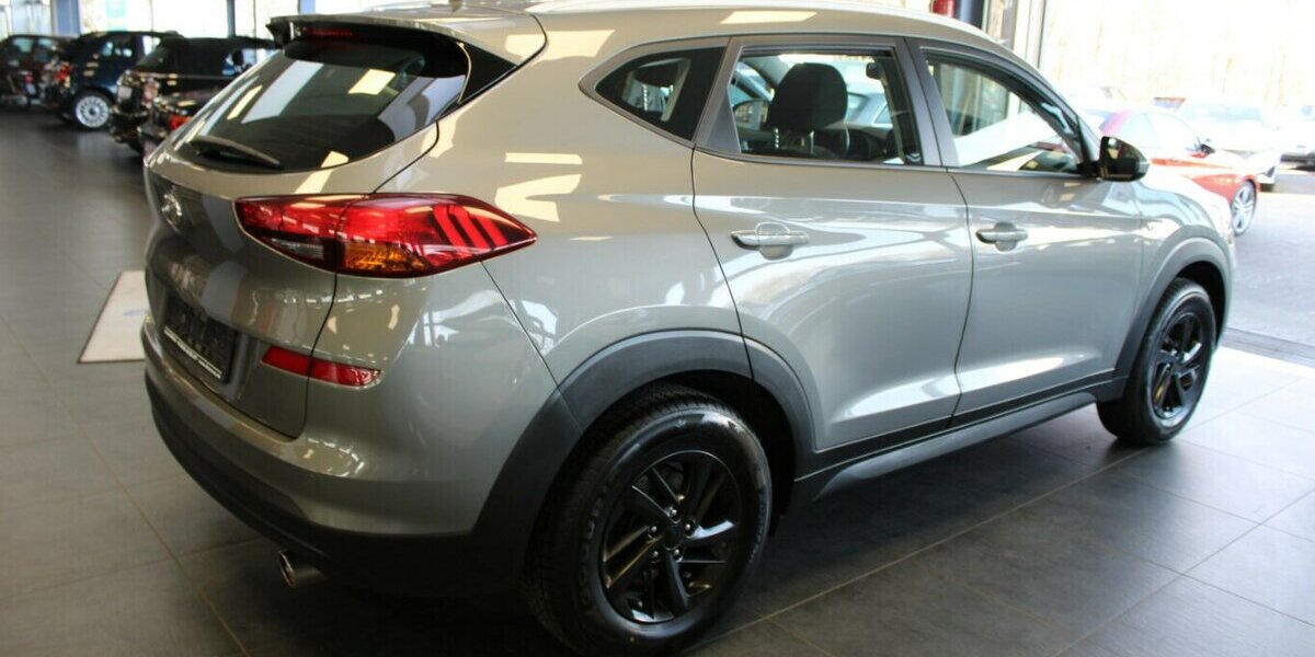 Hyundai Tucson 1.6 GDi 2WD AHK + Navi + Kamera + AHK 77.410 km 15.480 &euro; Euskirchen 53881
