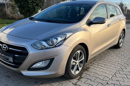 Hyundai i30 221.000 km 6.290 &euro; Eschweiler 52249