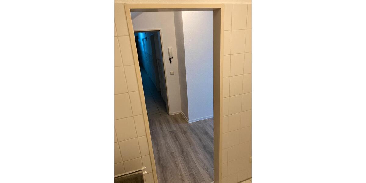 Dachgeschoßwohnung Eschweiler - 1 Zimmer, 23 m&sup2;, 250&euro; | Angebot:25844820