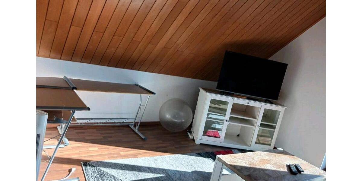 Dachgeschoßwohnung Stolberg (Rheinland) - 2 Zimmer, 75 m&sup2;, 750&euro; | Angebot:25858768