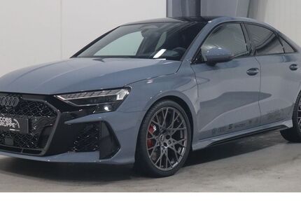 Audi RS3 6.666 km 70.920 &euro; Aachen 52078