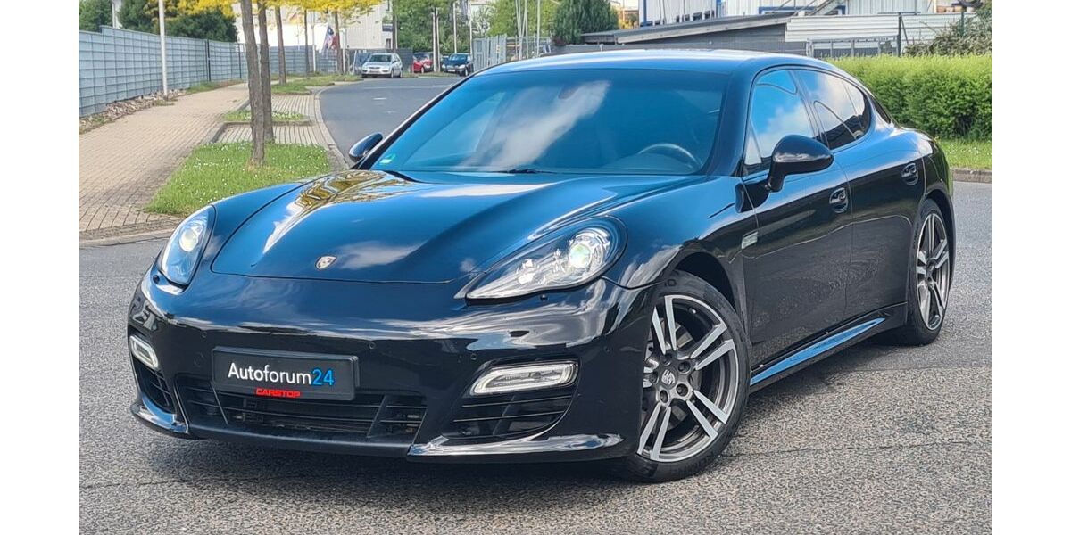 Porsche Panamera 130.000 km 31.899 &euro; Jülich 52428