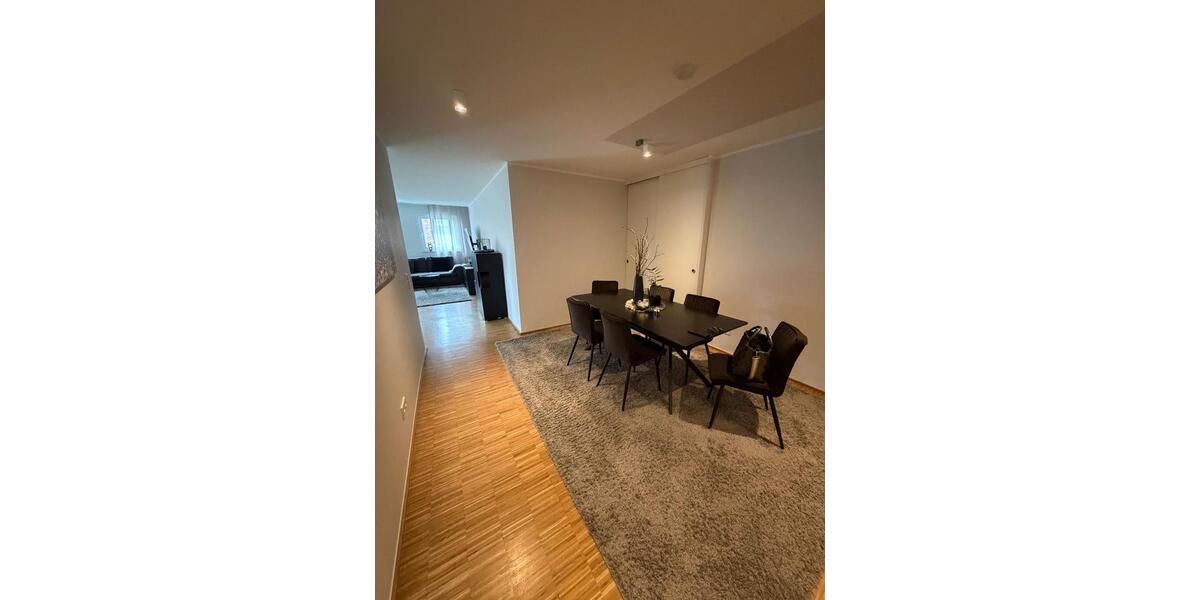 Etagenwohnung Eschweiler - 3 Zimmer, 95 m&sup2;, 1.190&euro; | Angebot:25172779