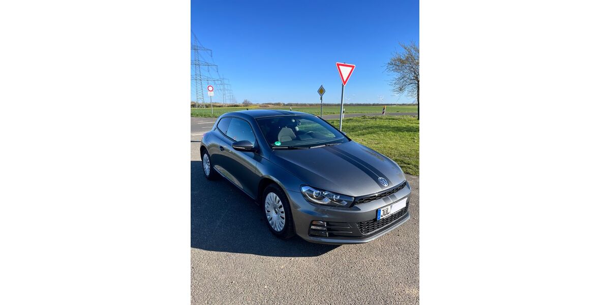 VW Scirocco 91.500 km 17.750 &euro; Jülich 52428