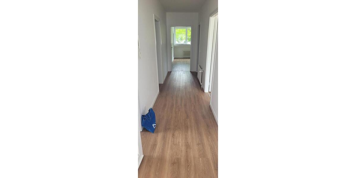 Erdgeschoßwohnung Bergheim - 3 Zimmer, 81 m&sup2;, 950&euro; | Angebot:26610814