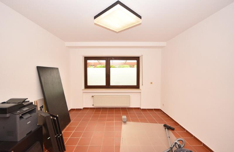 Gewerbeobjekt Brühl - 650&euro; | Angebot:22042360