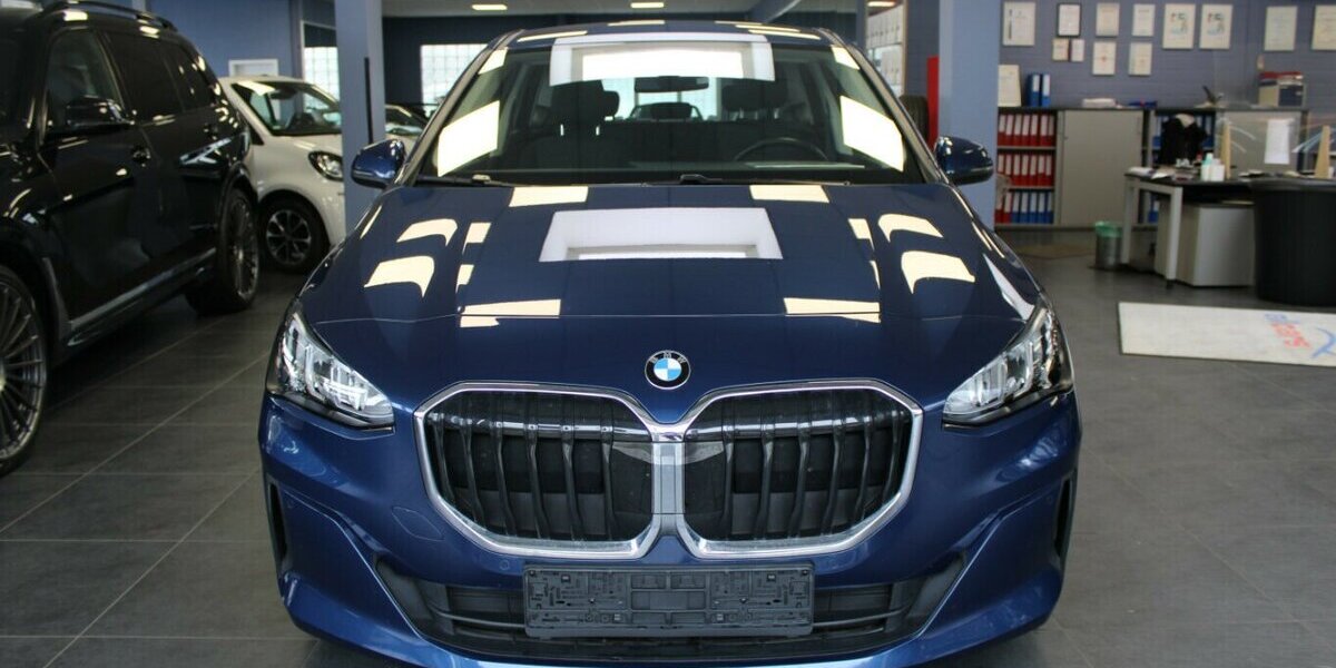 BMW 218 218d Active Tourer Aut. 89.998 km 21.980 &euro; Euskirchen 53881