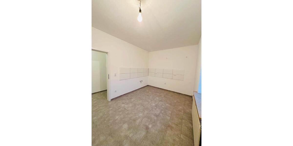 Dachgeschoßwohnung Eschweiler - 2 Zimmer, 68 m&sup2;, 660&euro; | Angebot:25982672