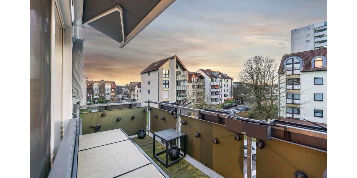 Etagenwohnung Brühl - 4 Zimmer, 106 m&sup2;, 399.000&euro; | Angebot:24644033