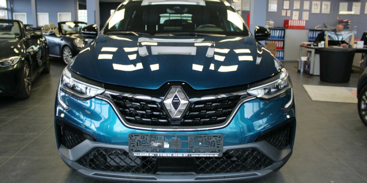 Renault Arkana TCe RS Line 160 EDC 31.223 km 22.980 &euro; Euskirchen 53881