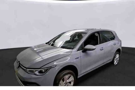 VW Golf 17.467 km 25.470 &euro; Aachen 52078