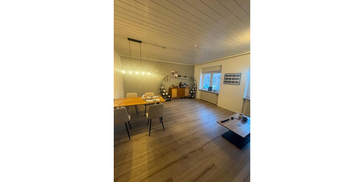 Erdgeschoßwohnung Würselen - 2 Zimmer, 80 m&sup2;, 1.080&euro; | Angebot:25865919