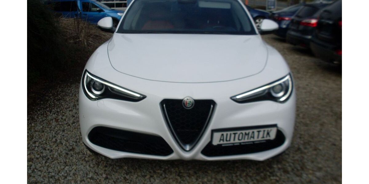 Alfa Romeo Stelvio 52.000 km 22.950 &euro; Übach-Palenberg 52531