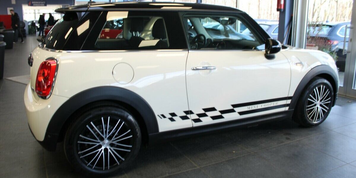Mini Cooper Metropolitan 64.740 km 11.980 &euro; Euskirchen 53881