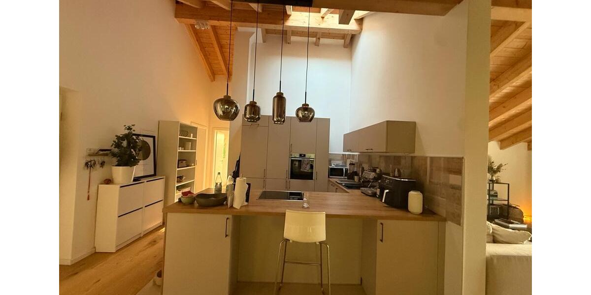 Dachgeschoßwohnung Bedburg - 5 Zimmer, 125 m&sup2;, 2.000&euro; | Angebot:26506474