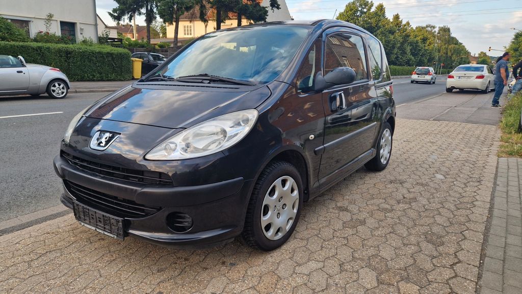 Peugeot 1007 132.000 km 2.200 &euro; Eschweiler 52249