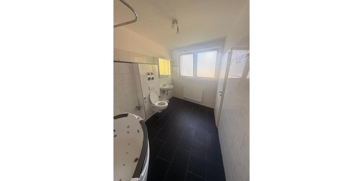Einfamilienhaus Frechen - 5 Zimmer, 170 m&sup2;, 2.300&euro; | Angebot:26652878