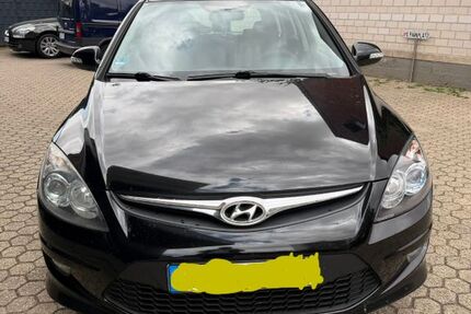 Hyundai i30 204.300 km 2.900 &euro; Euskirchen 53879