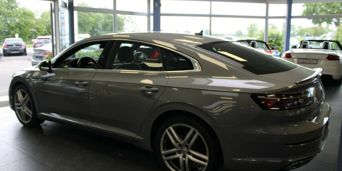 VW Arteon 2.0 TSI OPF DSG R Line 106.743 km 23.980 &euro; Euskirchen 53881