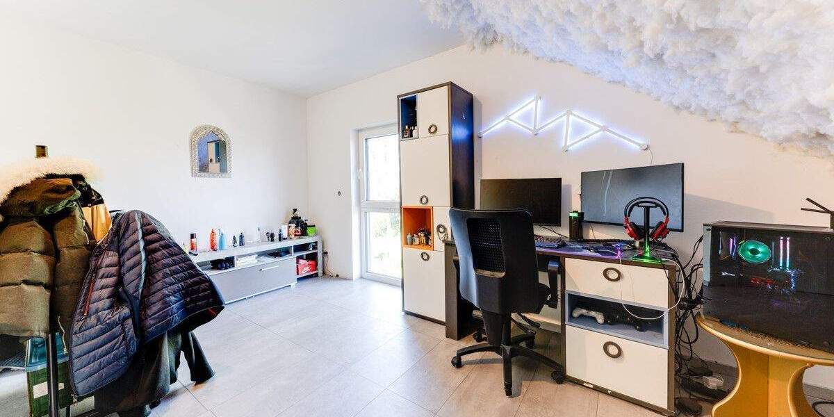 Einfamilienhaus Alsdorf Ost - 8 Zimmer, 235 m&sup2;, 849.000&euro; | Angebot:25772712