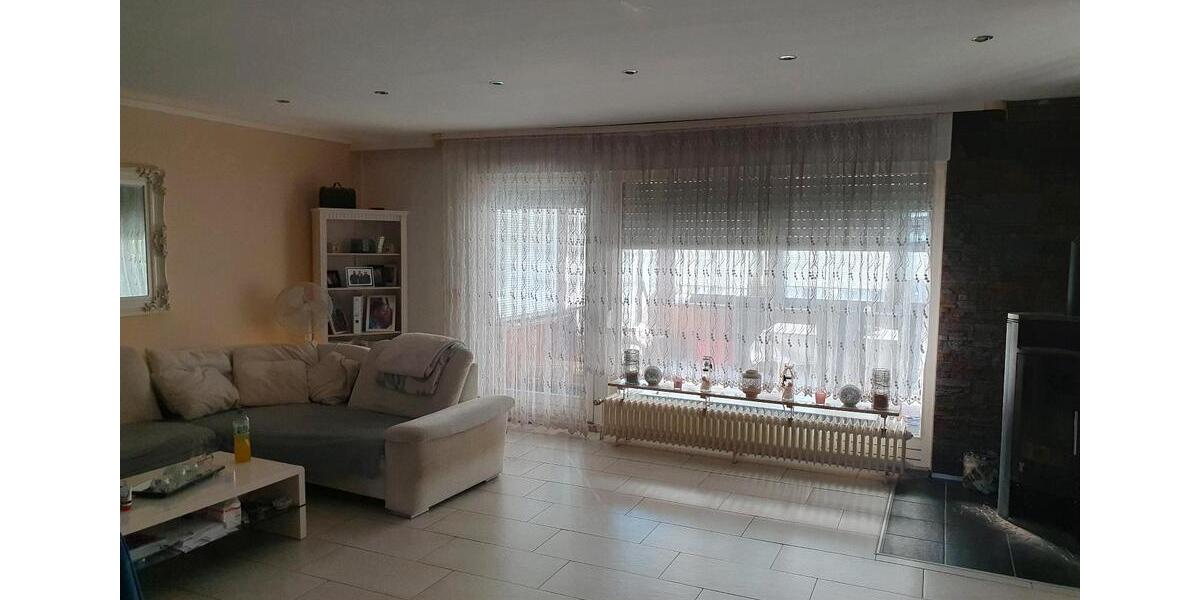 Einfamilienhaus Kerpen Buir - 4 Zimmer, 131 m&sup2;, 1.700&euro; | Angebot:27615915