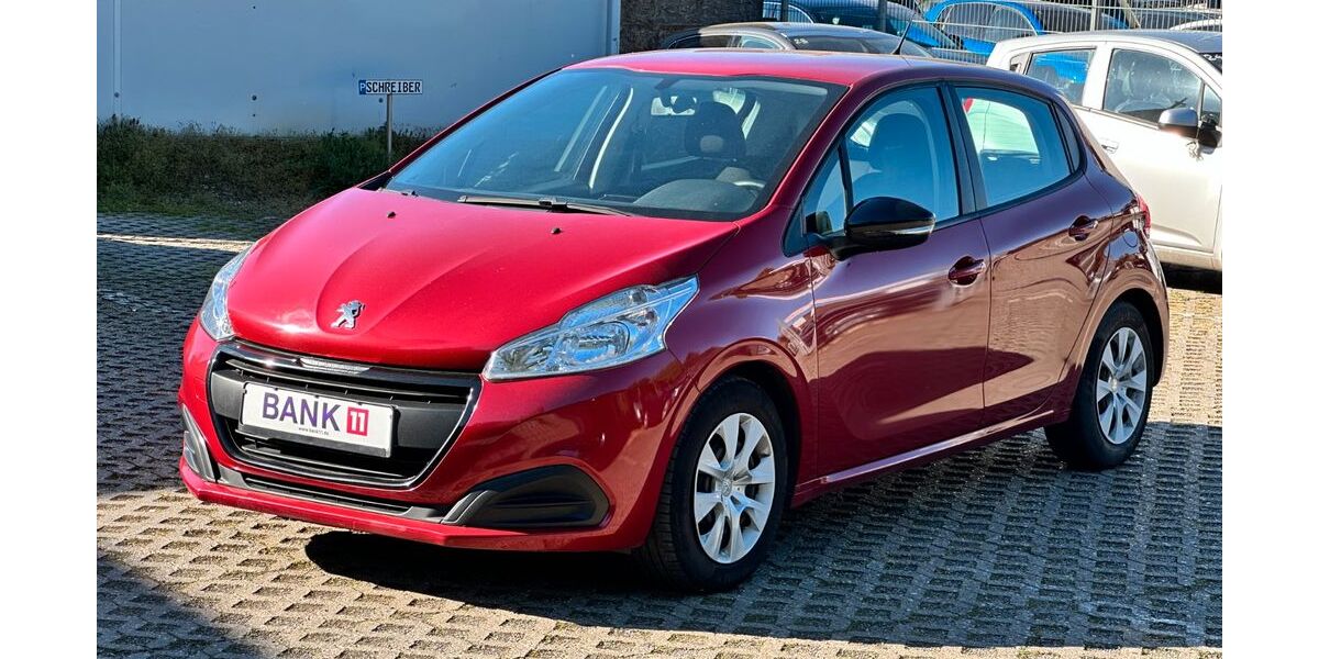 Peugeot 208 100.142 km 5.900 &euro; Würselen 52146