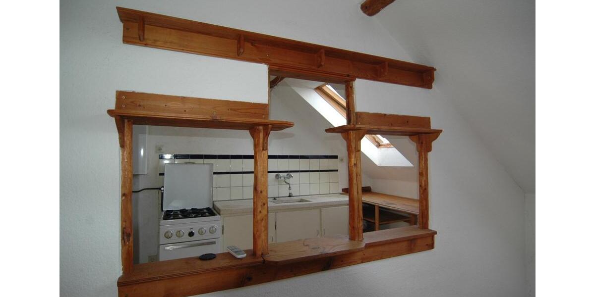 Dachgeschoßwohnung Aachen Aachen-Mitte - 2 Zimmer, 90 m&sup2;, 660&euro; | Angebot:25960086