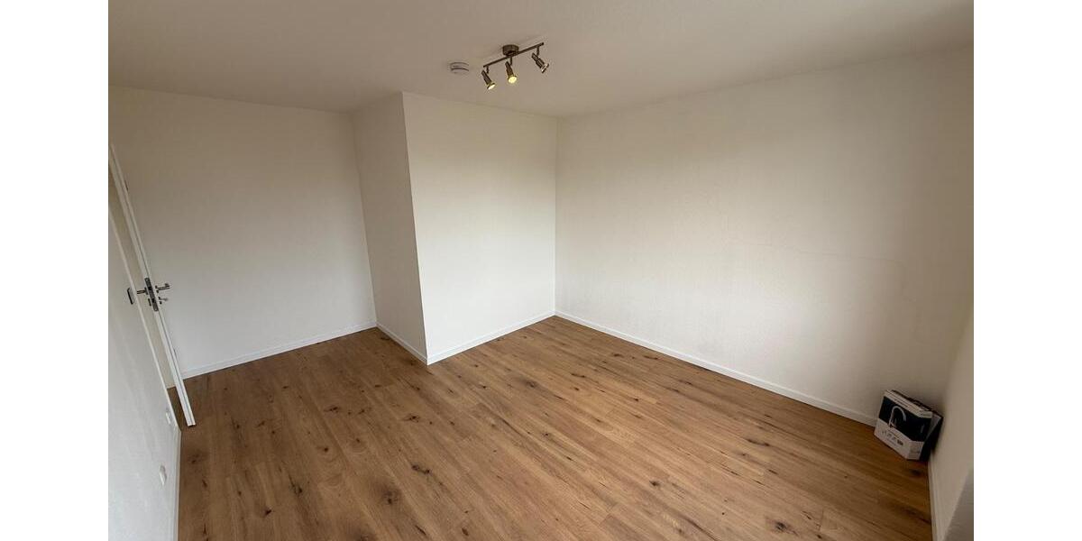 Dachgeschoßwohnung Herzogenrath - 2 Zimmer, 58 m&sup2;, 560&euro; | Angebot:25972371