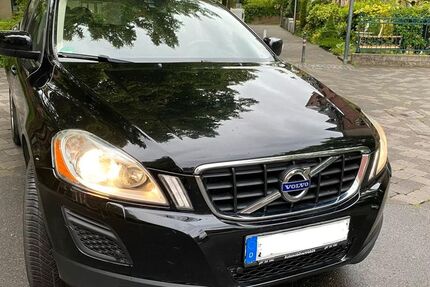 Volvo XC60 133.700 km 13.500 &euro; Kreuzau 52373