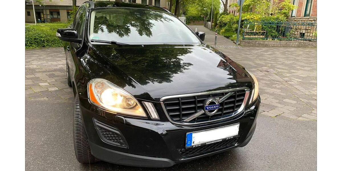 Volvo XC60 133.700 km 13.500 &euro; Kreuzau 52373