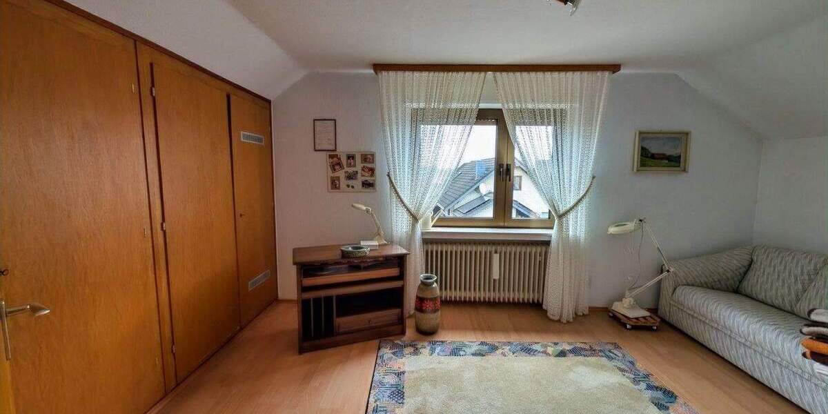 Einfamilienhaus Kerpen Blatzheim - 6 Zimmer, 126 m&sup2;, 348.000&euro; | Angebot:25686733