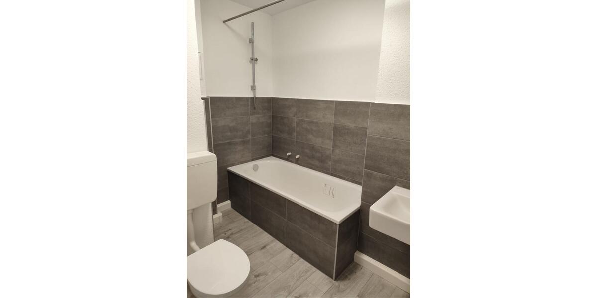 Dachgeschoßwohnung Jülich - 3 Zimmer, 66 m&sup2;, 520&euro; | Angebot:26614536