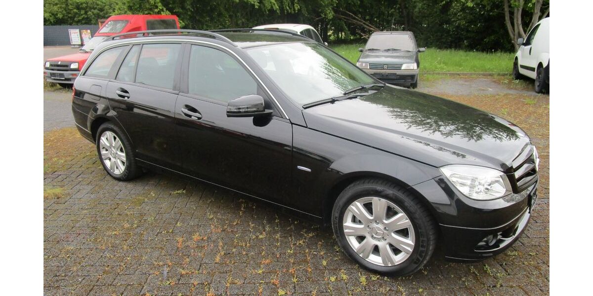 Mercedes-Benz C 180 94.000 km 10.990 &euro; BERGHEIM 50126