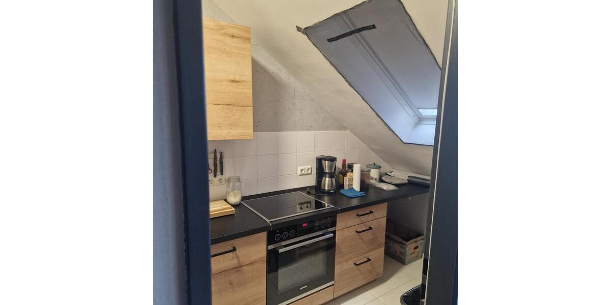 Dachgeschoßwohnung Alsdorf - 1 Zimmer, 33 m&sup2;, 95.000&euro; | Angebot:27082030