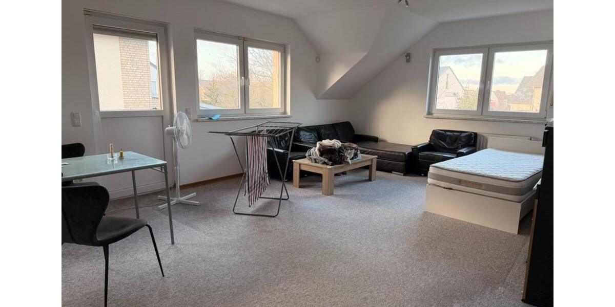 Etagenwohnung Herzogenrath - 20 Zimmer, 100 m&sup2;, 450&euro; | Angebot:25944970