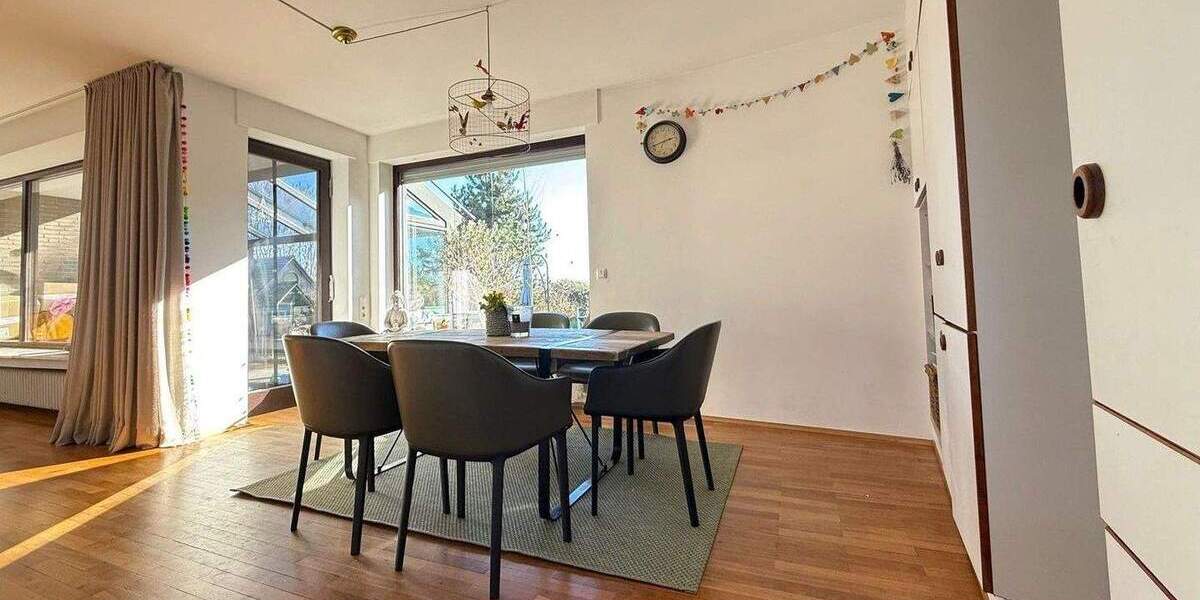 Einfamilienhaus Aachen Laurensberg - 5 Zimmer, 184 m&sup2;, 940.000&euro; | Angebot:25760410