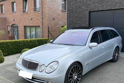 Mercedes-Benz E 320 149.251 km 7.300 &euro; Herzogenrath 52134