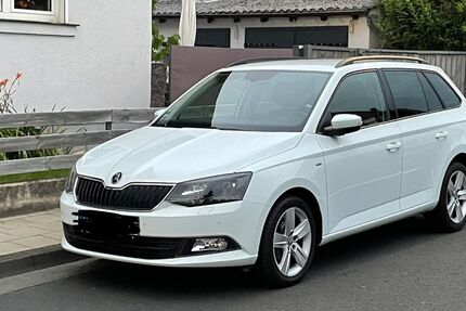 Skoda Fabia 147.000 km 6.900 &euro; Vettweiß 52391