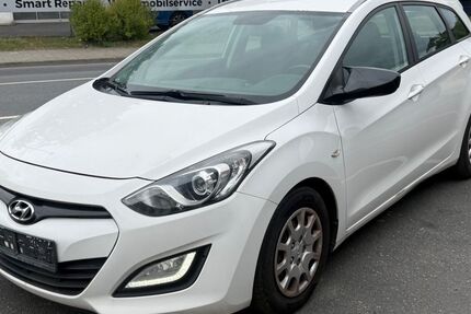 Hyundai i30 285.000 km 2.999 &euro; Düren 52349