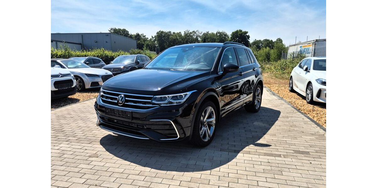 VW Tiguan 28.000 km 32.999 &euro; Bedburg 50181