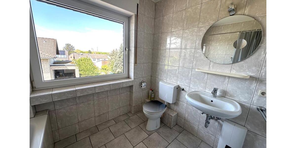 Etagenwohnung Bergheim Auenheim - 3 Zimmer, 91 m&sup2;, 780&euro; | Angebot:26067479