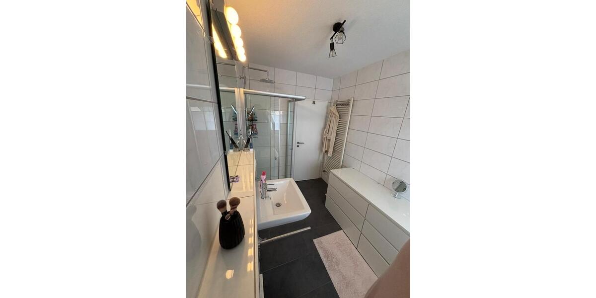 Etagenwohnung Alsdorf - 3 Zimmer, 73 m&sup2;, 585&euro; | Angebot:26609146
