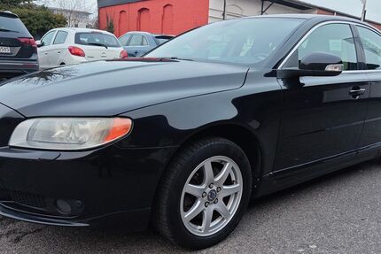 Volvo S80 272.500 km 5.900 &euro; Aachen 52066