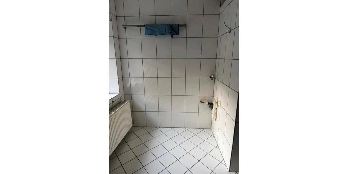 Etagenwohnung Aachen Aachen-Mitte - 3.5 Zimmer, 105 m&sup2;, 750&euro; | Angebot:25287110