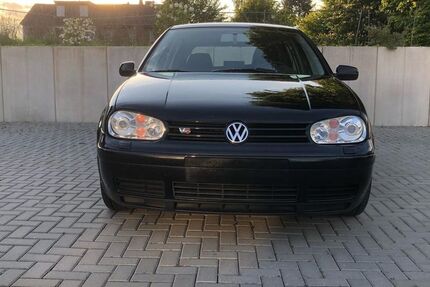VW Golf 137.300 km 11.500 &euro; Alsdorf 52477