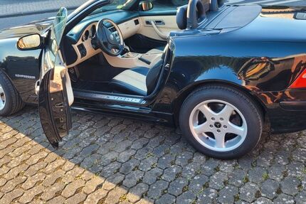 Mercedes-Benz SLK 200 192.000 km 5.300 &euro; Erftstadt 50374