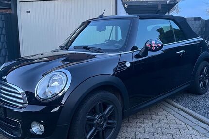 Mini One Cabrio 62.700 km 8.400 &euro; Jülich 52428
