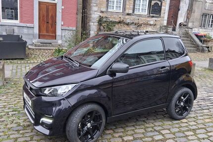 Aixam City 9.738 km 13.750 &euro; Aachen 52076