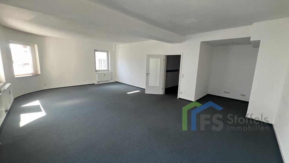 Gewerbeobjekt Düren - 1.100&euro; | Angebot:24101967